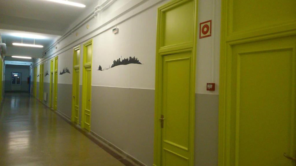Mañarikua Hostelling International Derio Bagian luar foto
