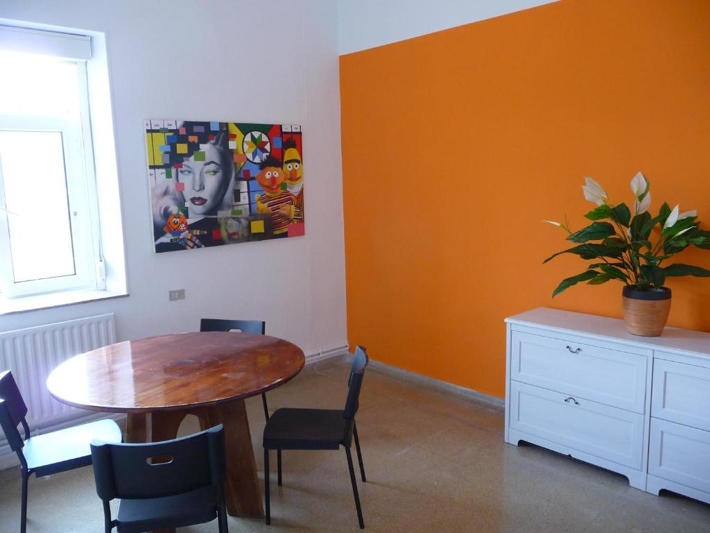 Mañarikua Hostelling International Derio Bagian luar foto